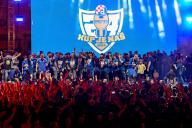 (240527) -- ZAGREB, May 27, 2024 (Xinhua) -- Players of Dinamo Zagreb celebrate after winning the 2023-2024 Croatian football league title in Zagreb, Croatia on May 26, 2024. (Photo by Matija Habljak/PIXSELL via Xinhua