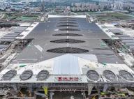 (240528) -- CHONGQING, May 28, 2024 (Xinhua) -- An aerial drone photo taken on May 28, 2024 shows the Chongqing East Railway Station under construction in southwest China