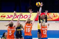 (240530) -- MACAO, May 30, 2024 (Xinhua) -- Ana Cristina Menezes Oliveira de Souza (top) of Brazil spikes the ball during the preliminary match between Brazil and the Netherlands at the Women