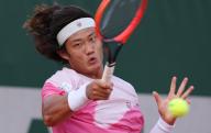 (240601) -- BEIJING, June 1, 2024 (Xinhua) -- Zhang Zhizhen of China hits a return during the men\'s singles second round match between Zhang Zhizhen of China and Lorenzo Sonego of Italy at the French Open tennis tournament at Roland Garros, Paris, France, May 30, 2024. (Xinhua\/Gao Jing