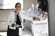 (240603) -- MEXICO CITY, June 3, 2024 (Xinhua) -- Claudia Sheinbaum, presidential candidate for Morena Party, casts her ballots at a polling station in San Andres Totoltepec, in Mexico City, Mexico, on June 2, 2024. Mexico