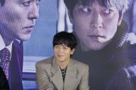 S. Korean actor Kang Dong-won South Korean actor Kang Dong-won, who stars in the new movie "The Plot," listens to reporters\' questions during a publicity event in Seoul on April 29, 2024. The movie will be released in South Korea on May 29. (Yonhap)\/2024-04-29 17:38:01\/ < 1980-2024 YONHAPNEWS AGENCY.