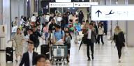 Heading back home People are seen at the arrival hall of Gimpo International Airport\'s domestic line in western Seoul on May 6, 2024, on the final day of a long weekend due to the Children\'s Day holiday. (Yonhap)\/2024-05-06 17:00:37\/ < 1980-2024 YONHAPNEWS AGENCY.