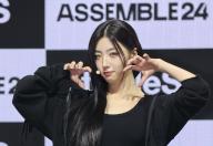 S. Korean girl group TripleS Park So-hyun, a member of South Korea\'s 24-member girl group TripleS, poses for a photo during a showcase for the group\'s first album "Assemble 24" with the title song "Girls Never Die" in Seoul on May 8, 2024. (Yonhap)\/2024-05-09 18:29:46\/ < 1980-2024 YONHAPNEWS AGENCY.