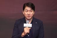 S. Korean actor Song Il-kook South Korean actor Song Il-kook, who stars in the new play "Macbeth," speaks during a publicity event in Seoul on May 10, 2024. The play will run from July 13 to Aug. 18. (Yonhap)/2024-05-13 17:06:27/ < 1980-2024 YONHAPNEWS AGENCY. 